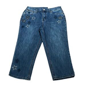 Christoper & Banks Women’s Classic Fit Denim Capri Jeans With Star, Size 6, NWT